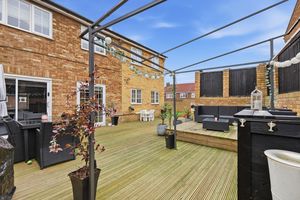 Photo 32- click for photo gallery